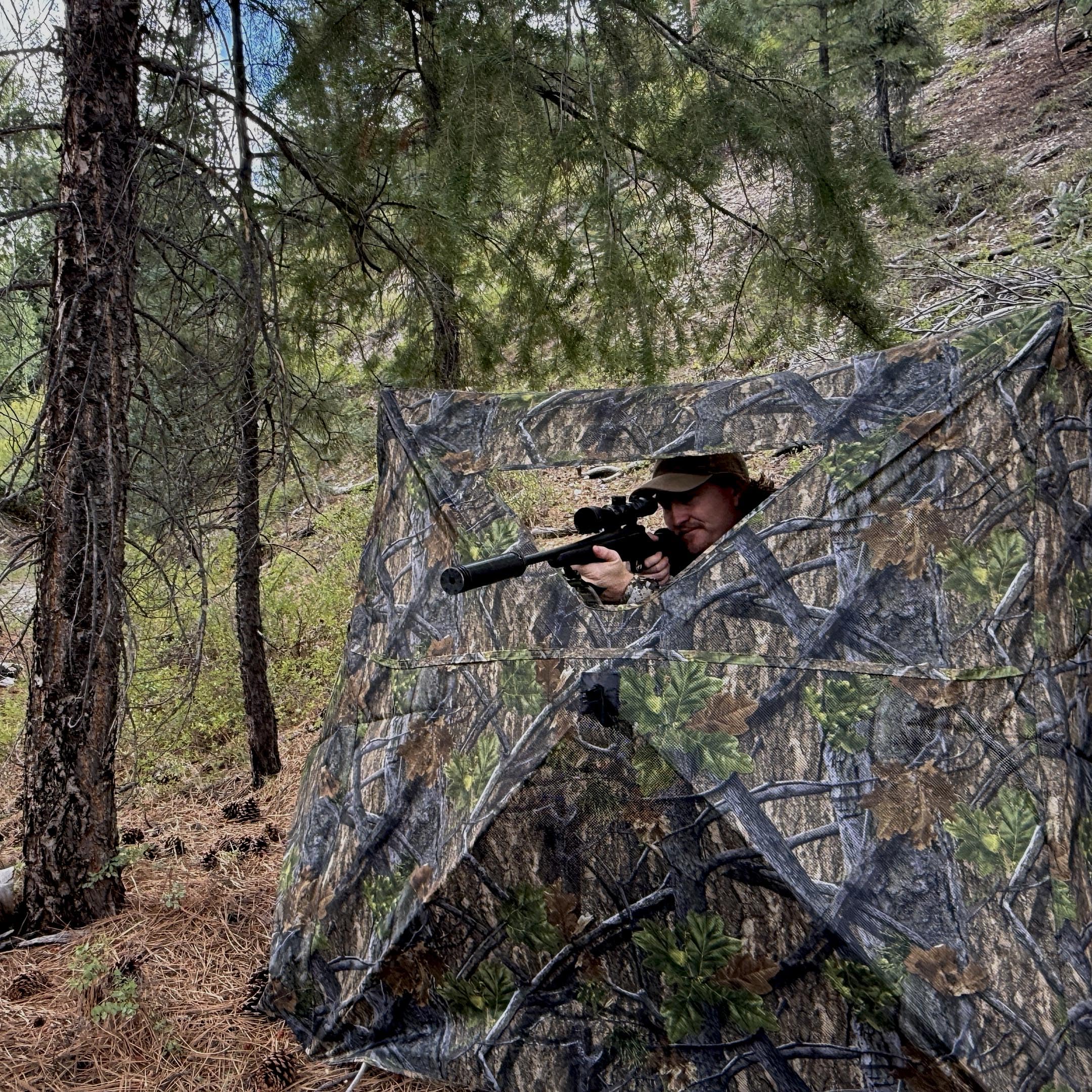 AUSCAMOTEK waterfowl-hunting setup demonstrates versatile placement near water edges.