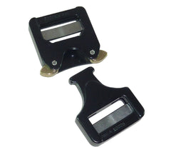Austrialpin Cobra buckle on belt up to 1 inch demonstrates versatile compatibility.