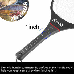 Aventik floating fly fishing net rests on water, making retrieval quick and easy.