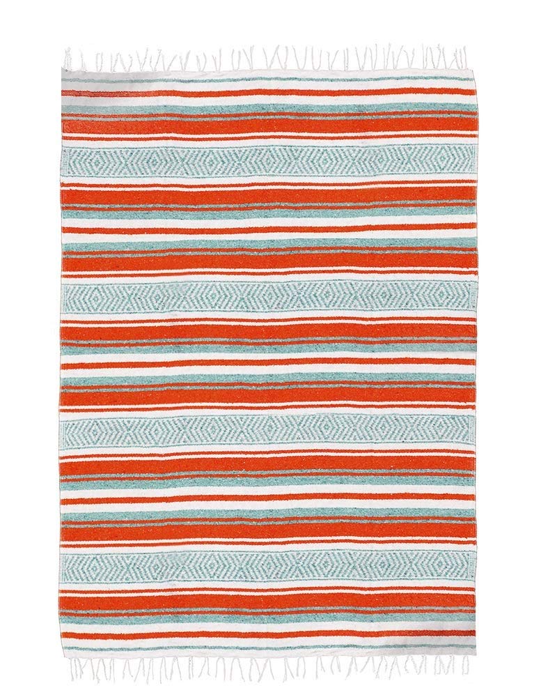 AverPak blanket weighs 3 lb and measures 76 by 53 inches