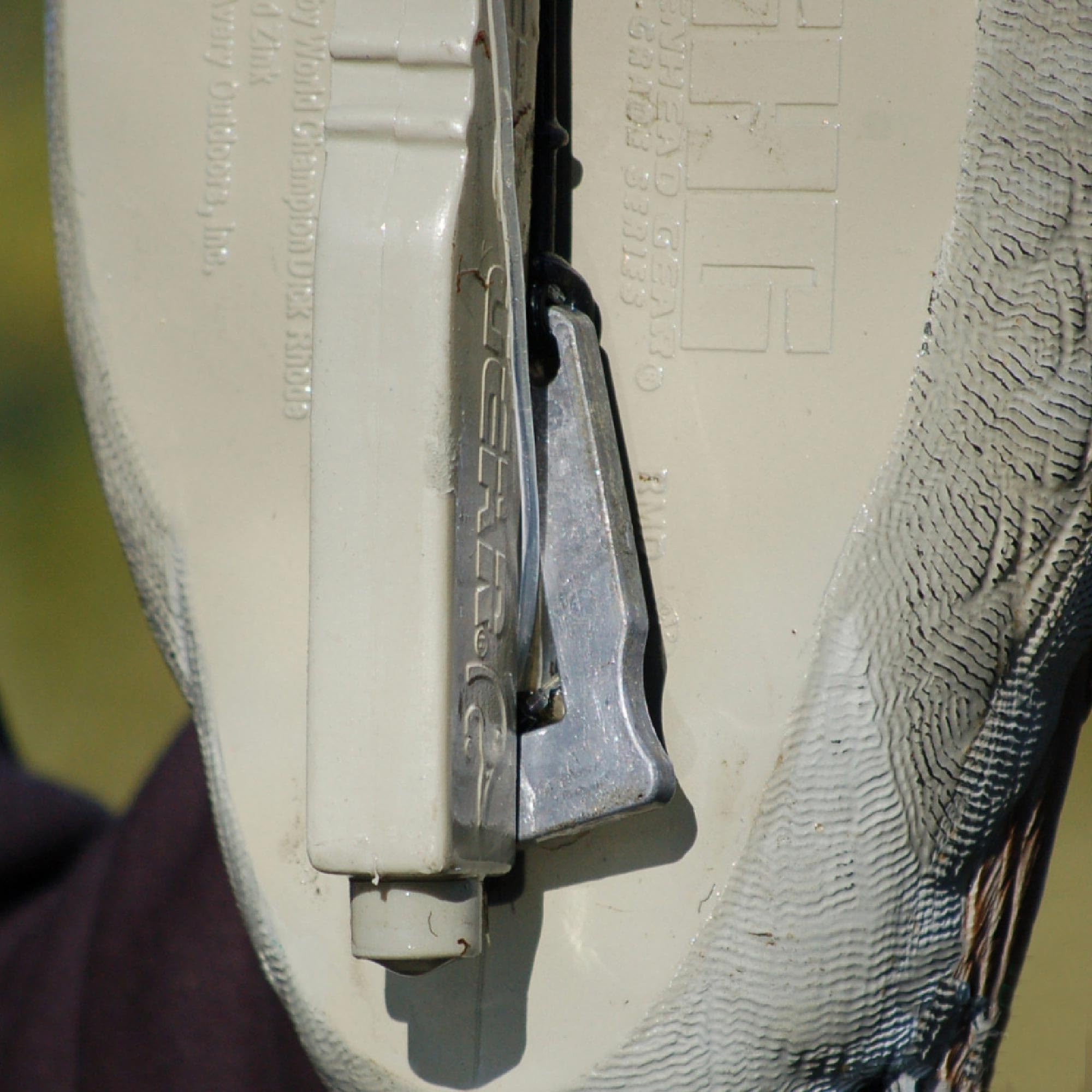 Avery Keel Grabber weights reduce decoy damage during stacking and haul-out in the marsh.