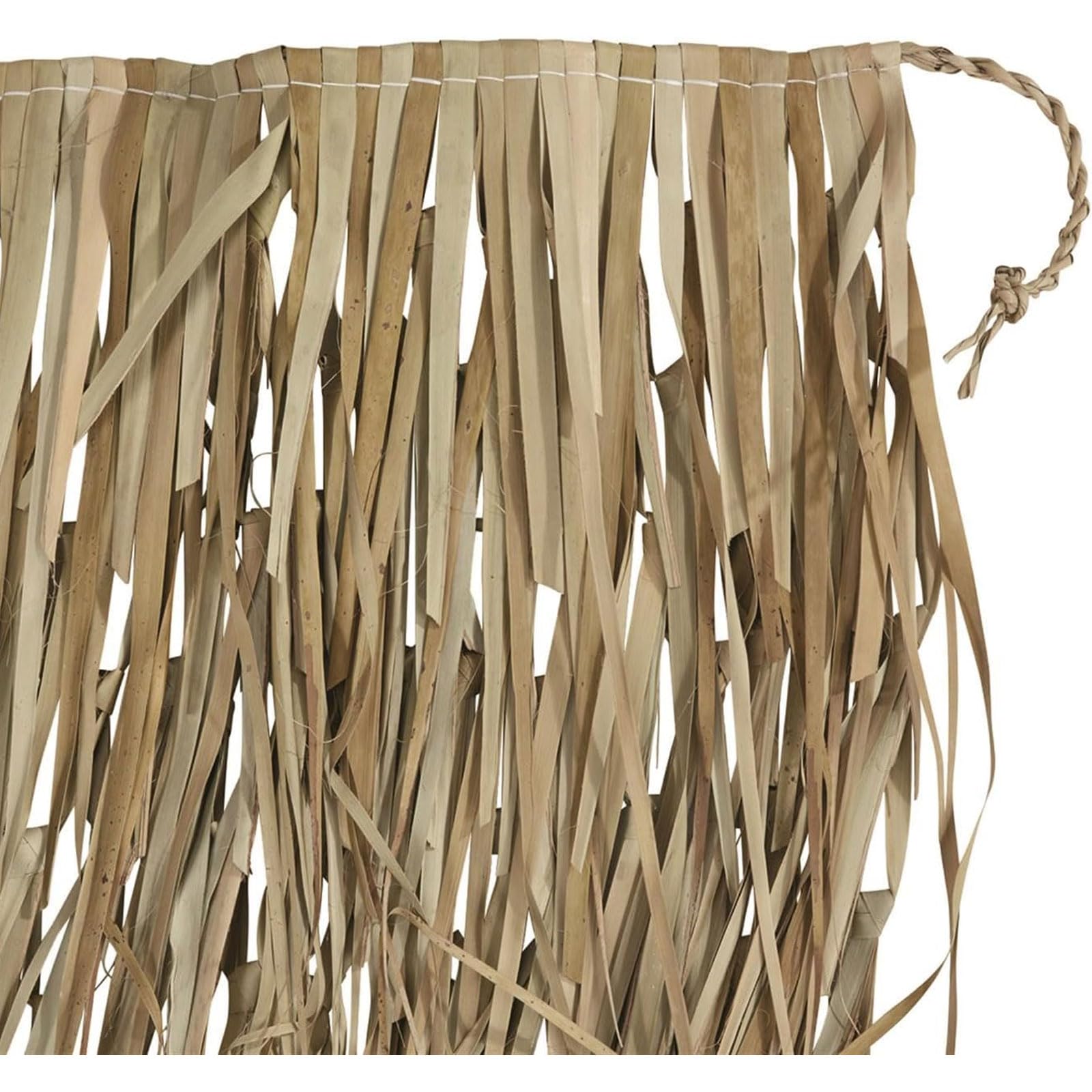 Avery RealGrass double-woven design resists fraying in rugged conditions.
