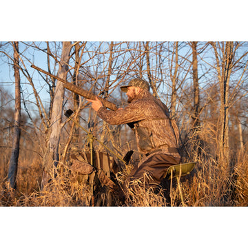 Avian-X Ergo Ultimate Marsh Seat carry sling for easy transport
