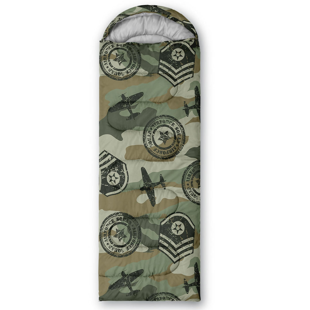 Axolotl camouflage sleeping bag designed for adults and kids, suitable for 3 seasons.
