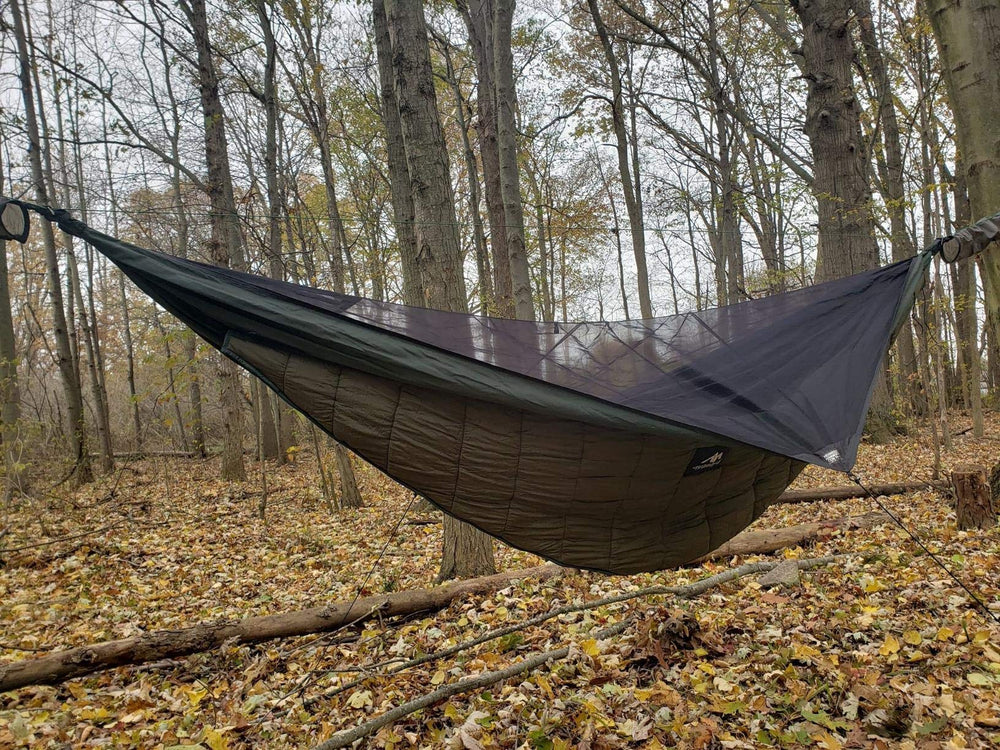 AYAMAYA soft 300T pongee lining close-up emphasizes warmth and comfort.