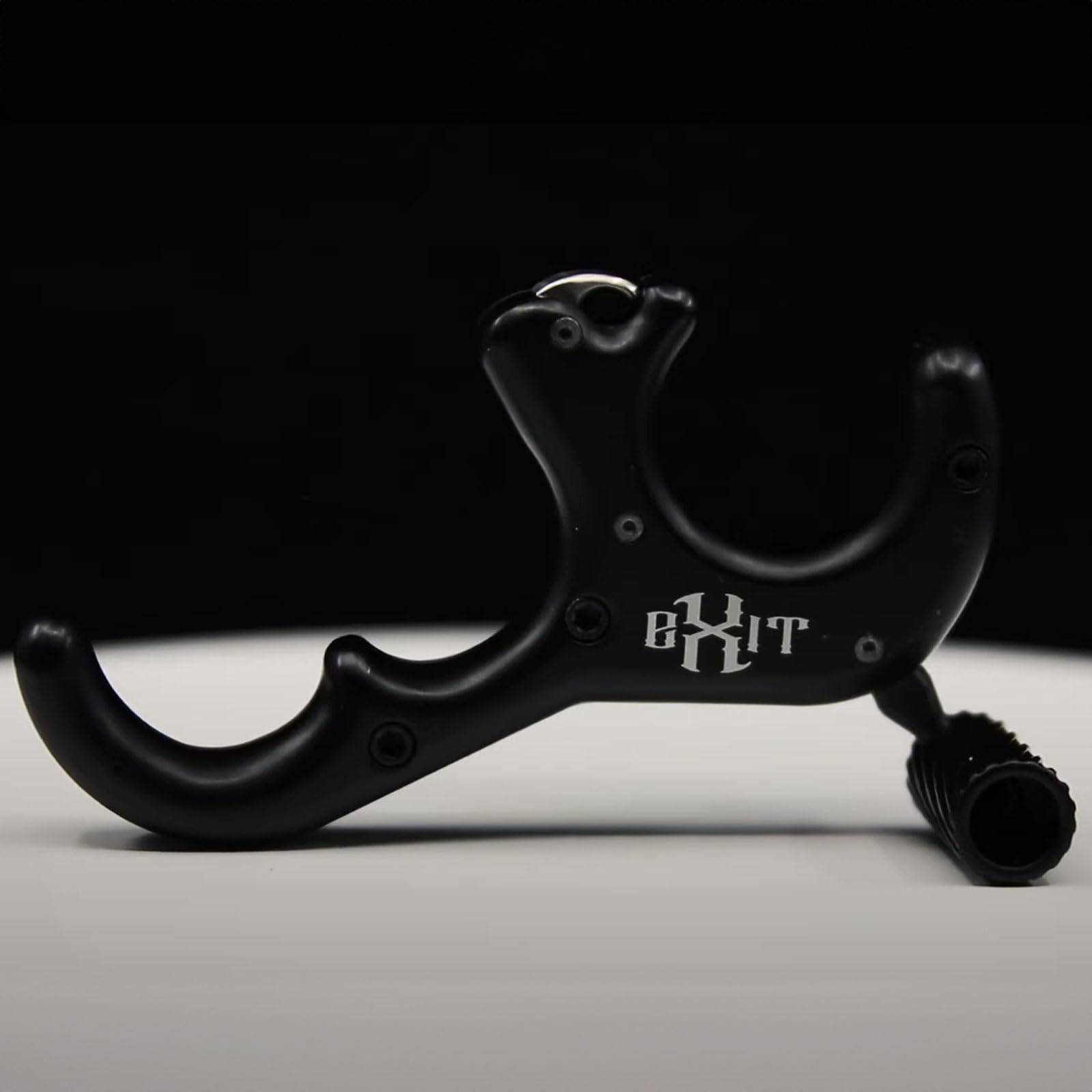 B3 Archery Exit fully radiused aluminum handle for comfortable grip.