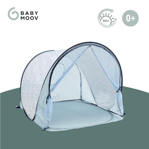 Lightweight Babymoov tent is easy to carry at 1.5 pounds