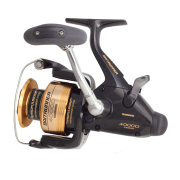 Shimano BAITRUNNER D reel close-up showing drag system