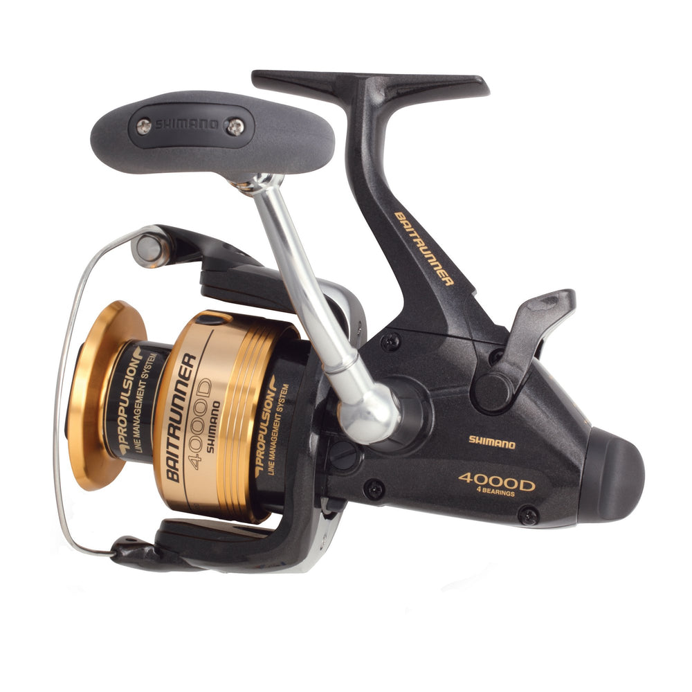 Shimano BAITRUNNER D reel close-up showing drag system