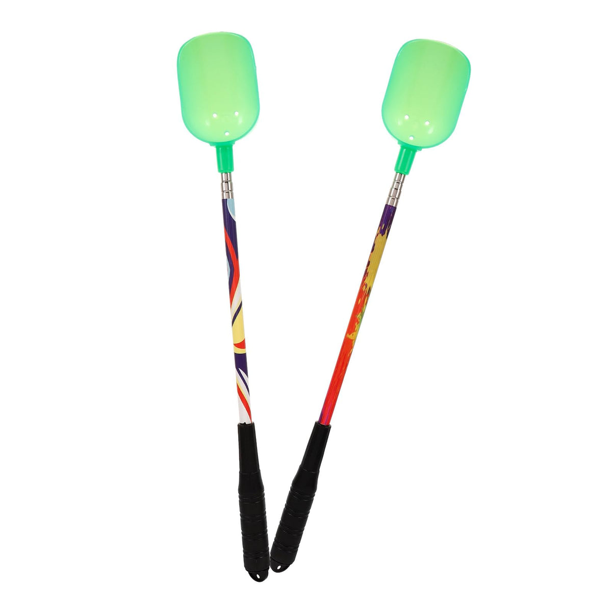 Balacoo bait spoon thrower in action extends casting reach
