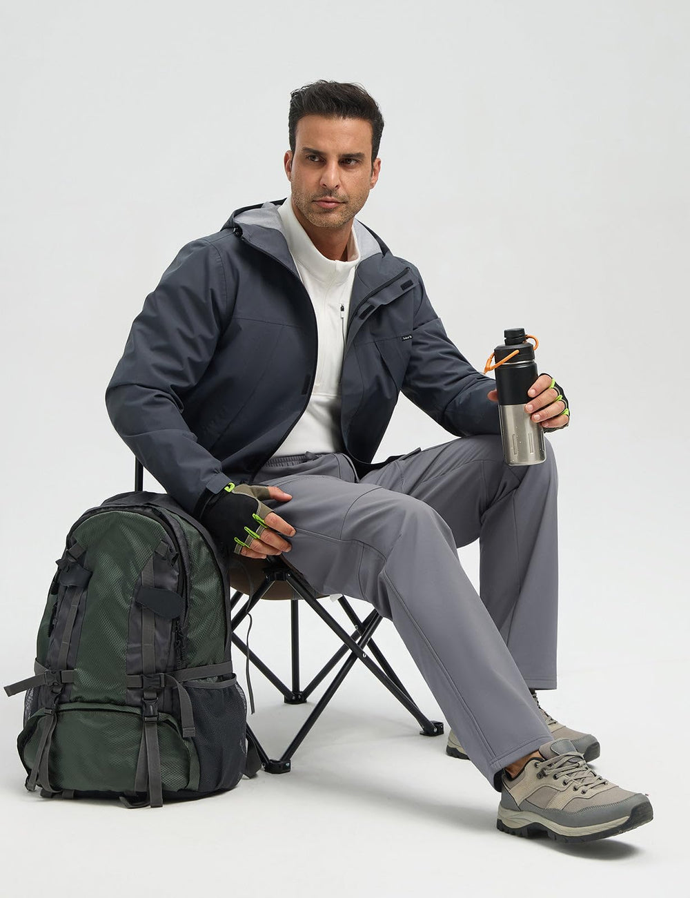 Baleaf dark gray XXL softshell pants closeup highlighting fit and warmth.