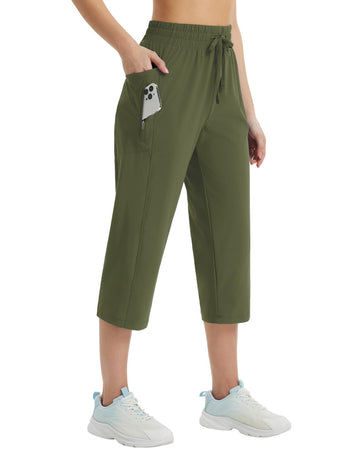 Baleaf women's athletic capri pants with side pocket for secure on-the-go storage.