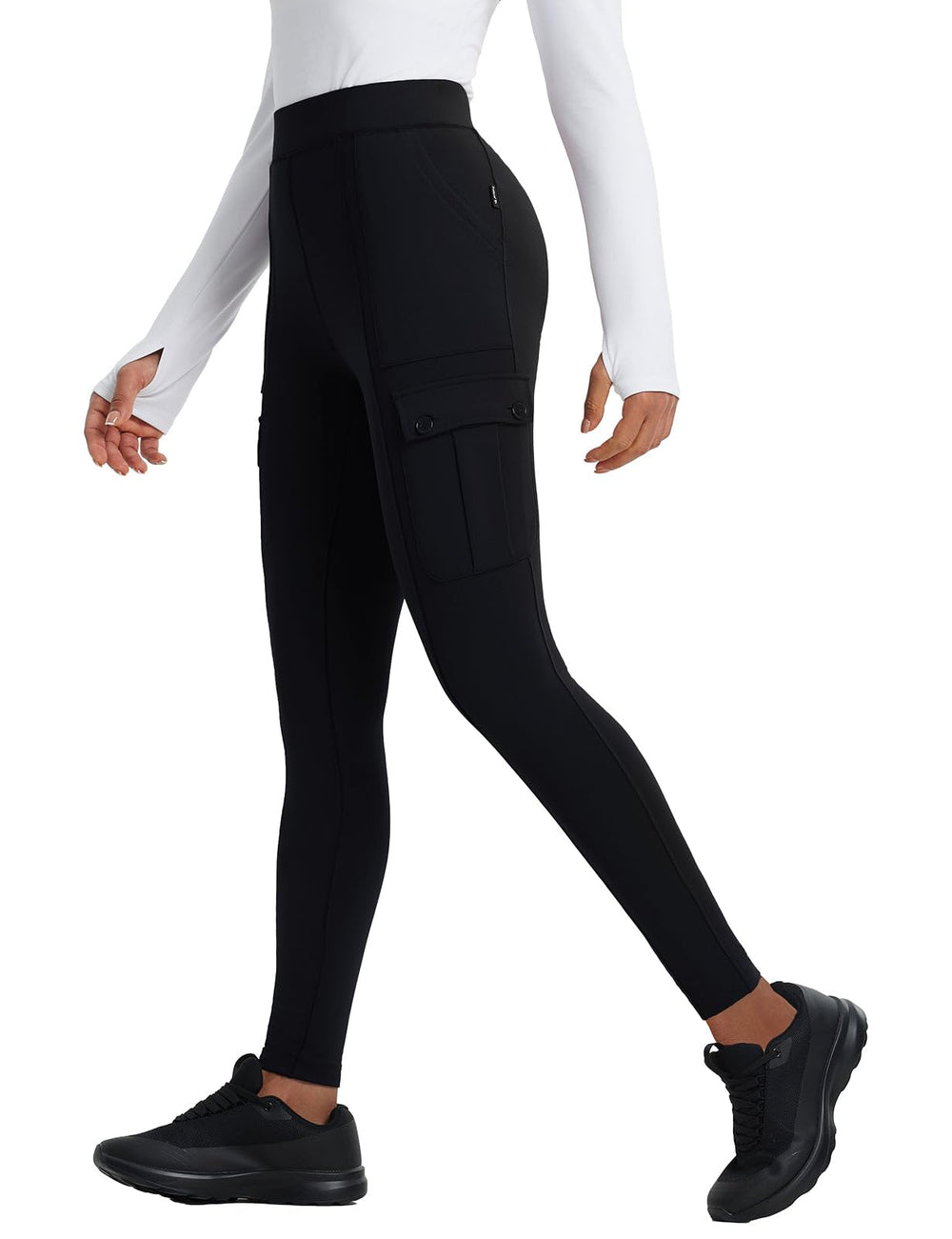 Baleaf fleece-lined leggings with front pocket for secure essentials on hikes.