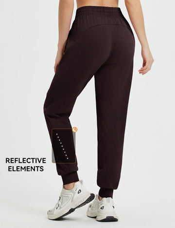 baleaf women's joggers with zipper pockets keeps essentials secure during runs