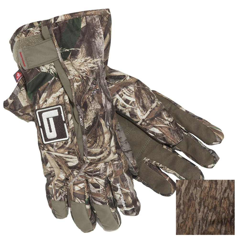 Banded Squaw Creek insulated glove in bottomland camo keeps hands warm during cold-water hunts.