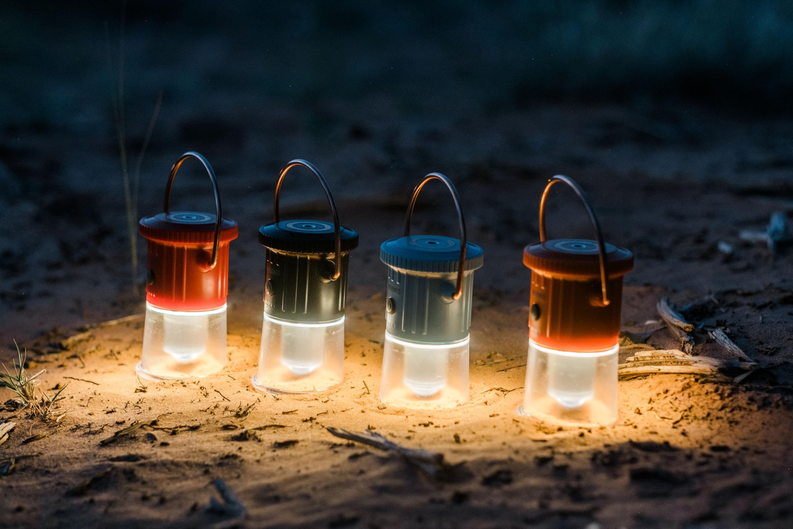 IPX4 rated Hoodoo Light withstands rain and light splashes outdoors.