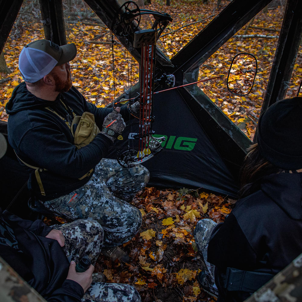 Barronett Blinds Big Mike Heavy-Duty durable frame with fiberglass poles and aluminum hubs
