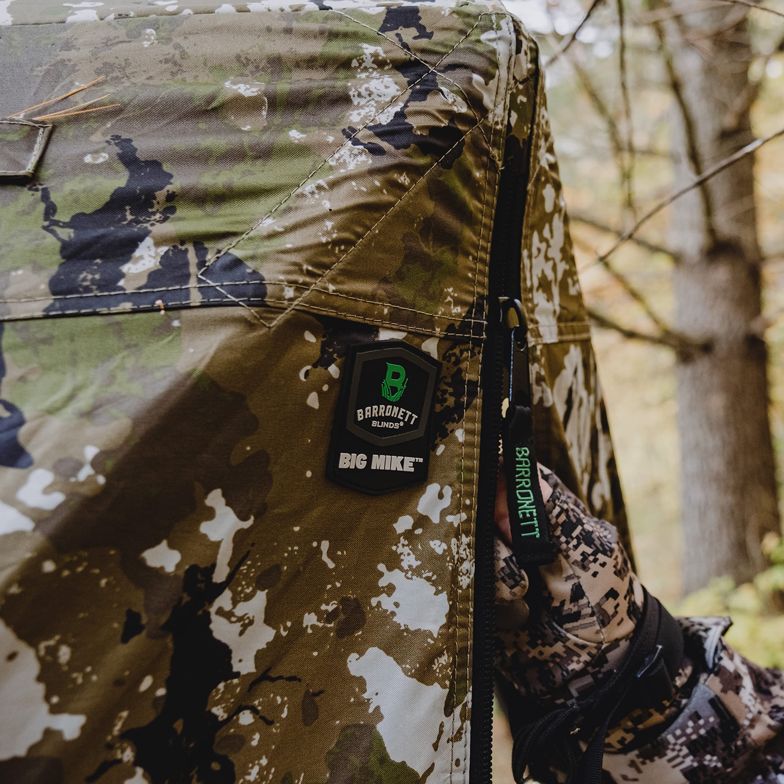 Barronett Blinds Big Mike 10mm poles and die-cast hubs for durability