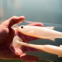 Bass Mafia Daingerous Swimbait 7-inch Albino – Side Profile