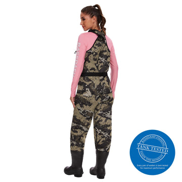 BASSDASH Desolve Bare camouflage pattern highlights concealment in natural water environments.