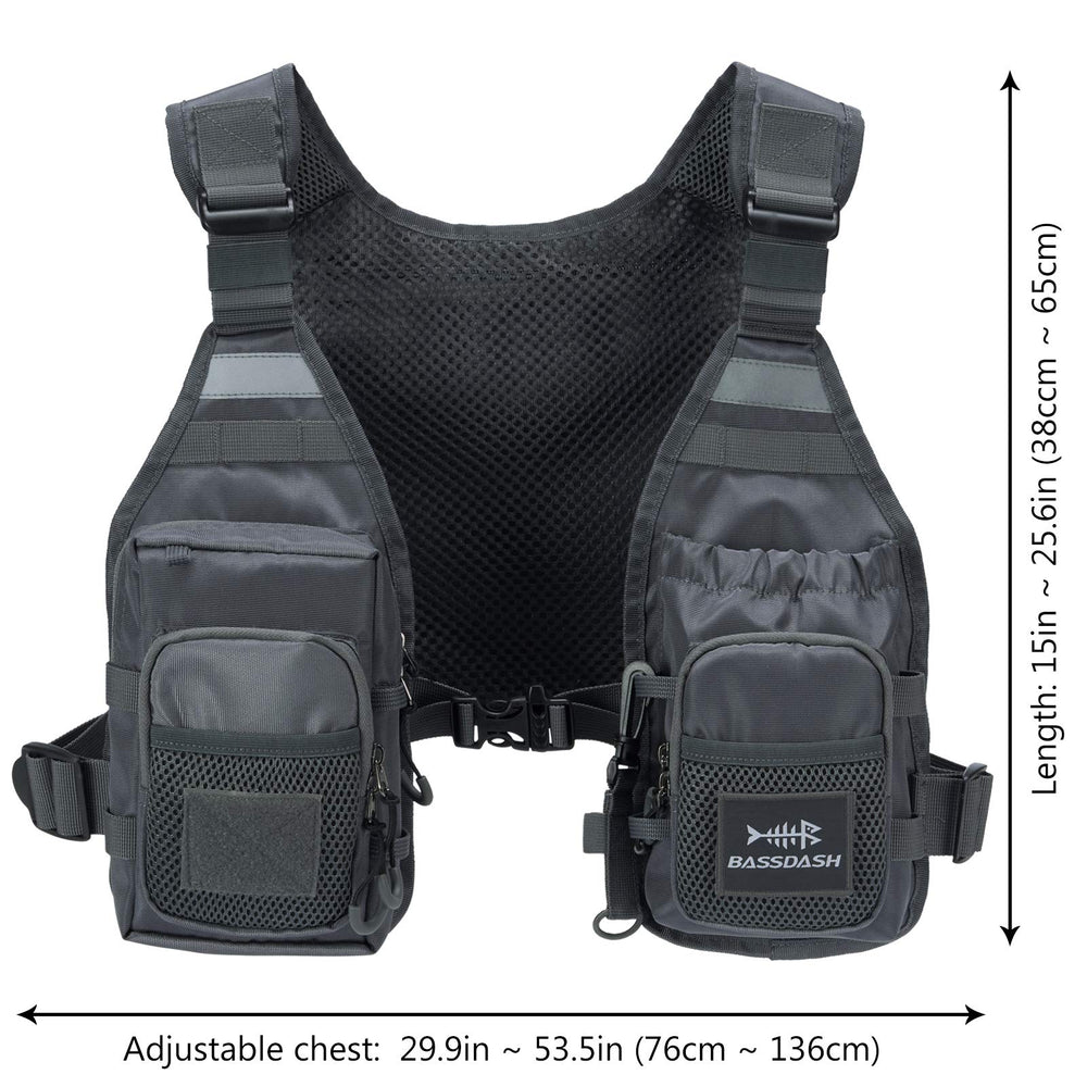 Adjustable sternum strap with buckle closure