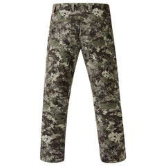 BASSDASH men's hunting pants pocket-detail demonstrates quick gear access with six-pocket design.