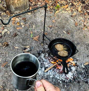 BATTLBOX Bushcraft Grill Set 6x9 inch grilling surfaces ideal for small meals.