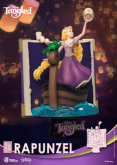 Rapunzel dress texture detail on Beast Kingdom DS-078 D-Stage statue.