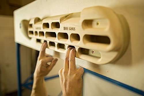 Beastmaker Original 1000 hangboard ergonomic design supports beginner climbers at home.