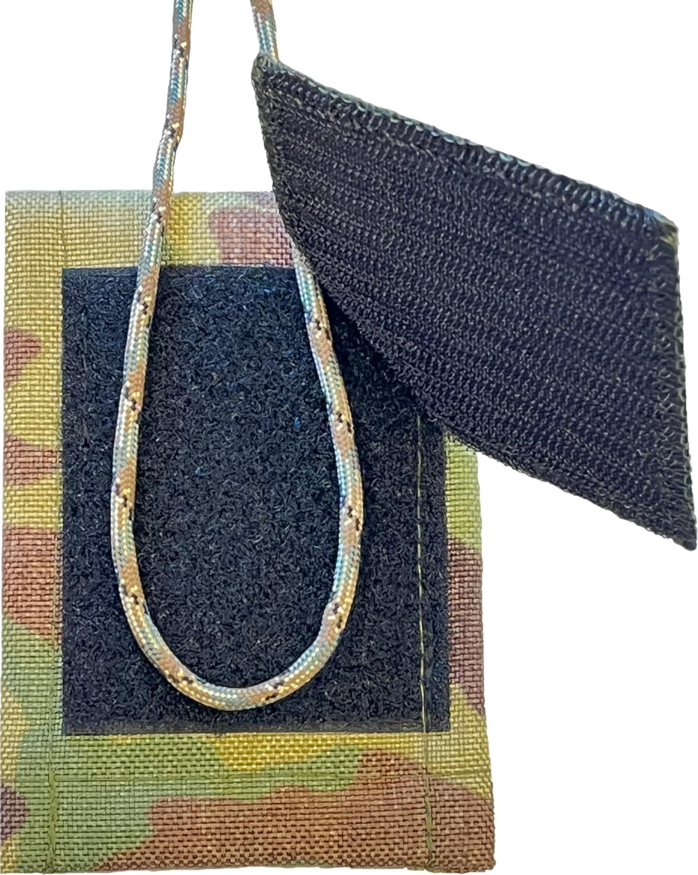 Bend-Able Guide Express shows capacity to store six reeds for elk or turkey calls.
