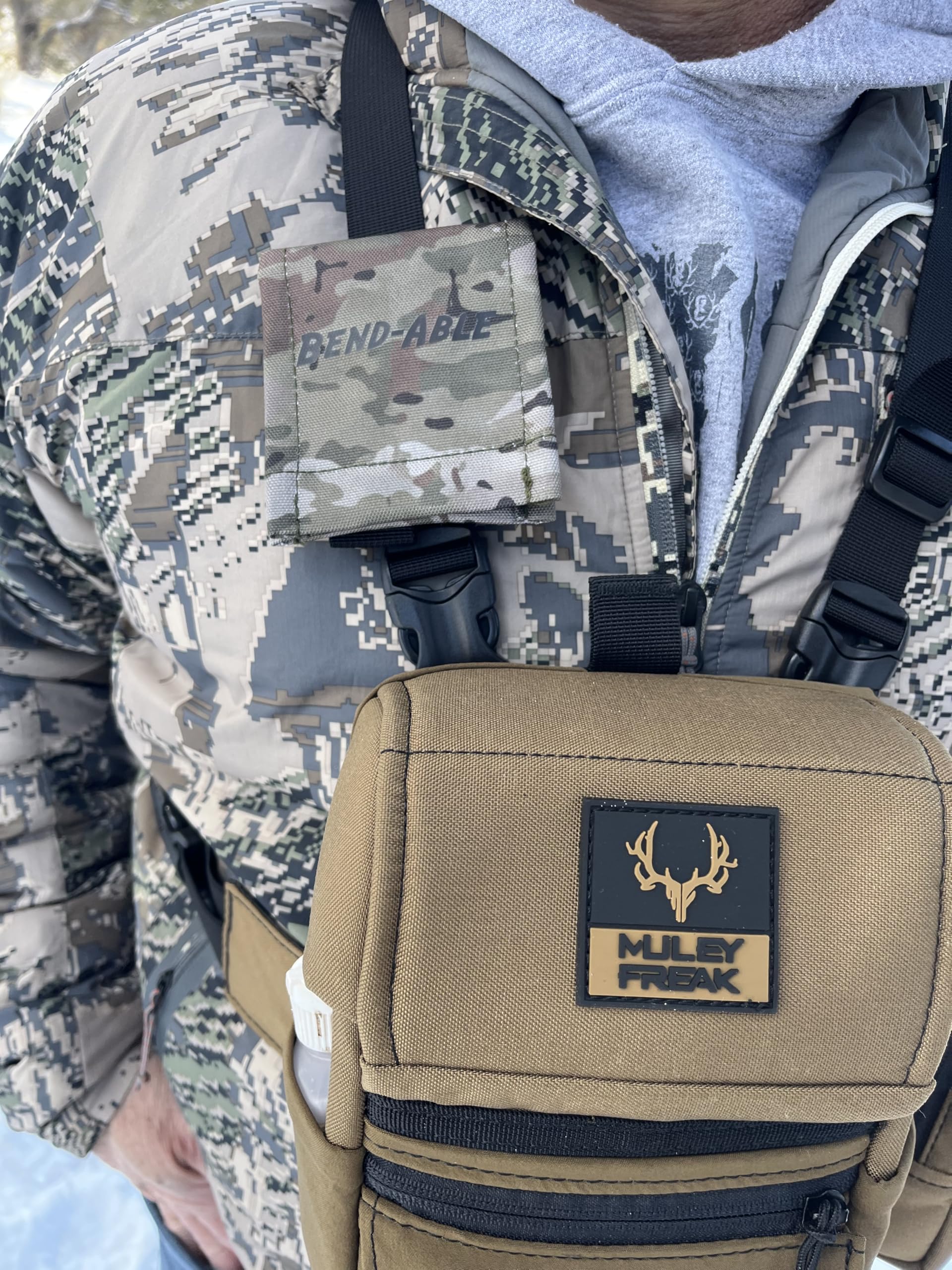 Bend-Able Reed Quiver Express holds up to four reeds for elk and turkey