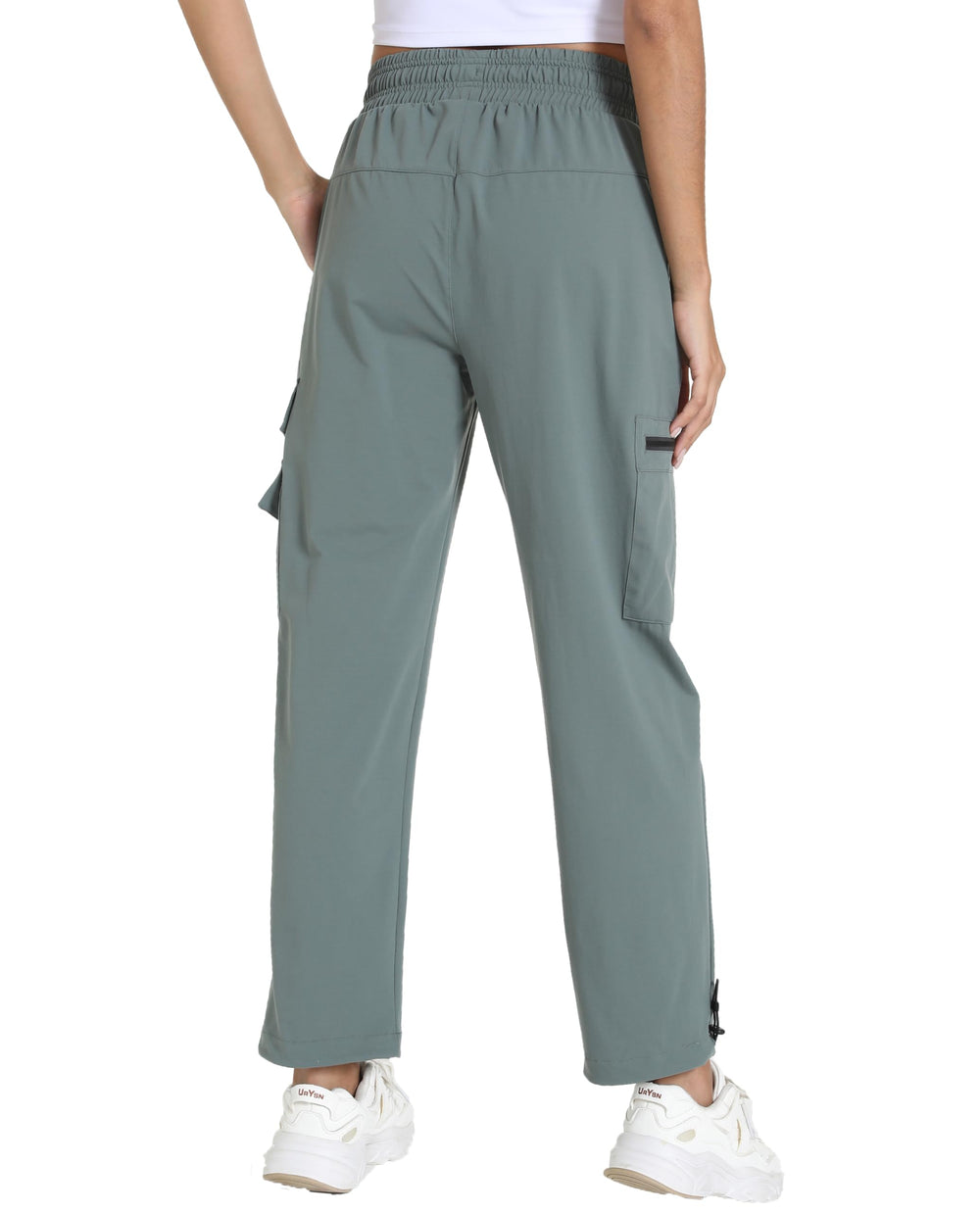 Bepopotan drawstring buckle enables adjustable pant length
