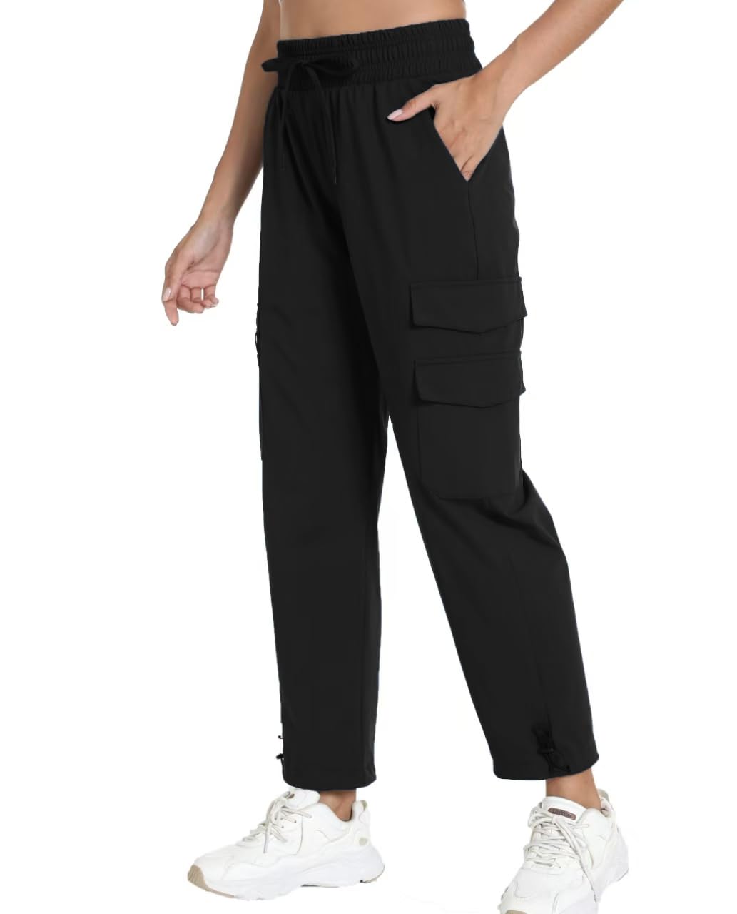 Bepopotan quick-dry women's cargo pants back pocket for secure storage.