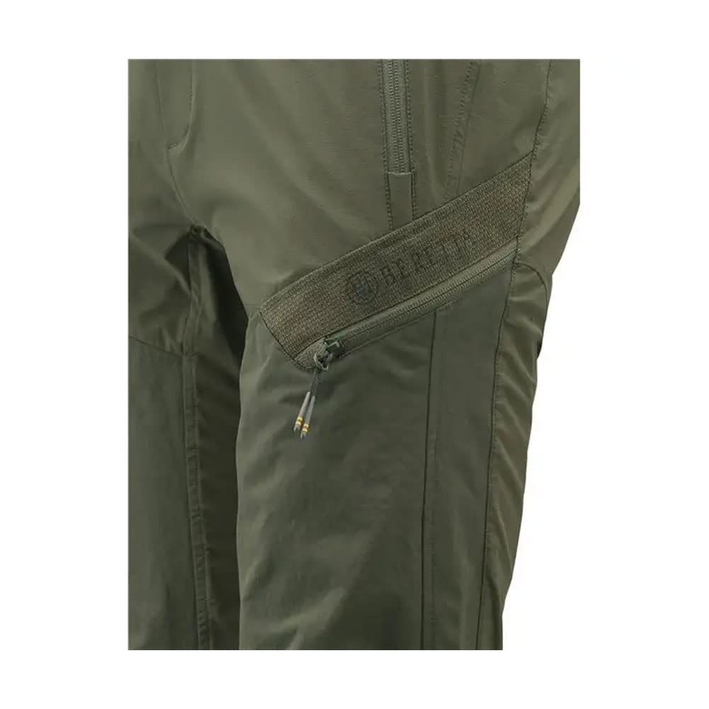 Beretta Boondock pants waistband adjustment detail supports comfortable all-day wear.