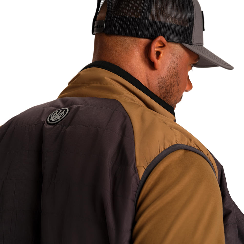 Beretta Divebomb Vest chest pocket stores calls quietly for easy access.