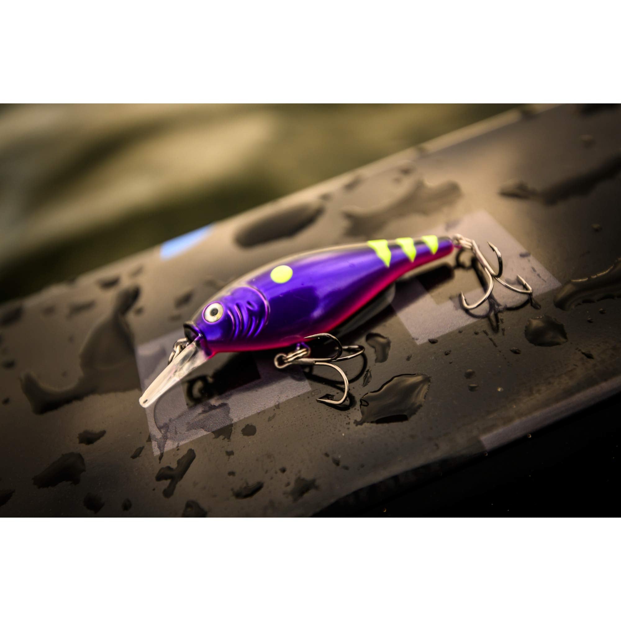 Berkley Flicker Shad Blue Tiger trolling-ready lure excels in shallow-water trolling.