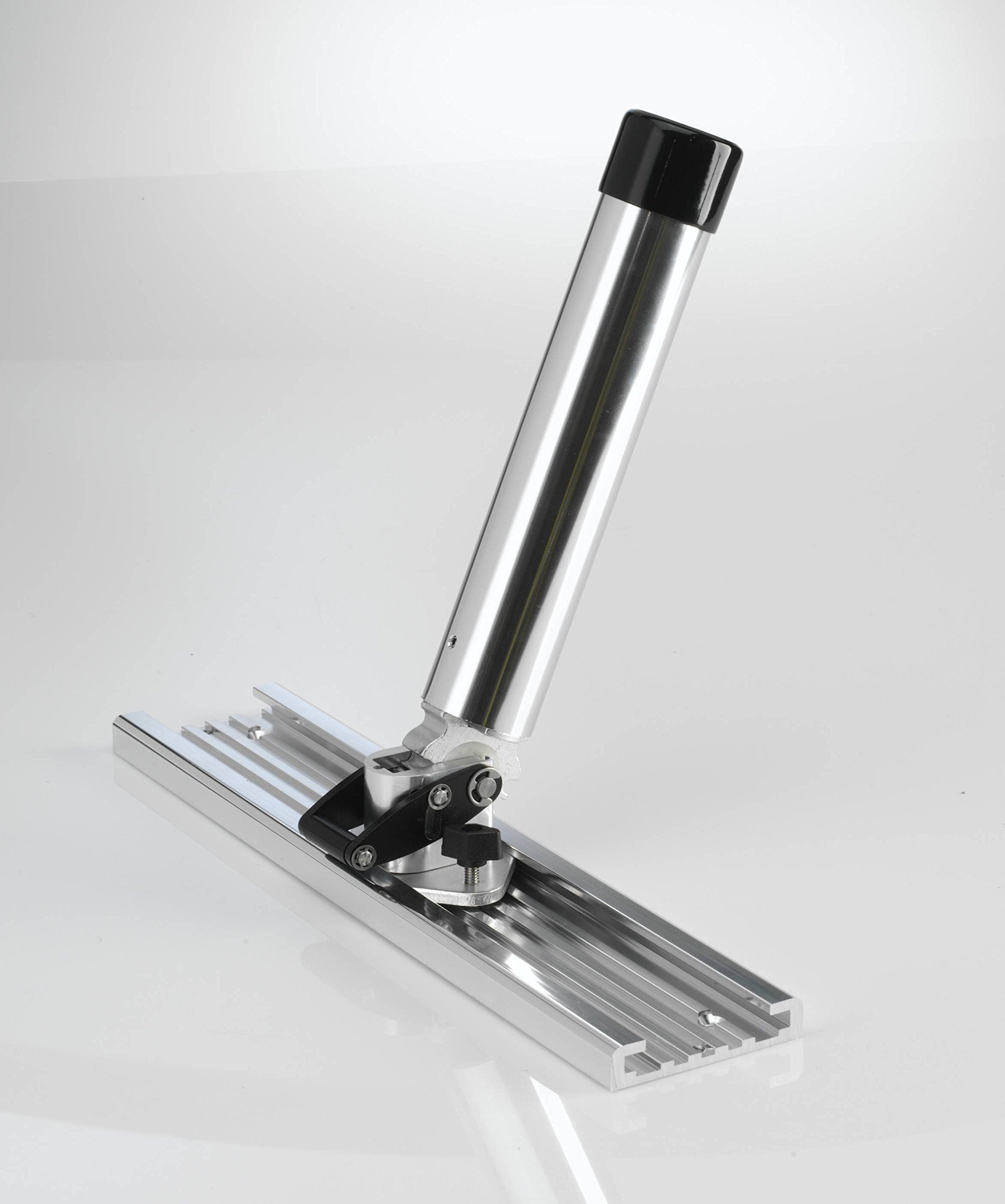 Bert's Custom Tackle MF5000 Egg base enables horizontal rotation for flexible angles.