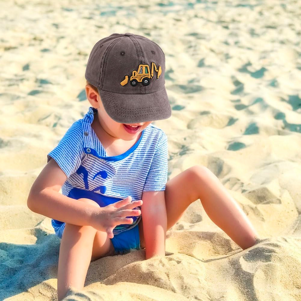 Besforta outdoor-play cap, versatile style for beach, park, and playground.