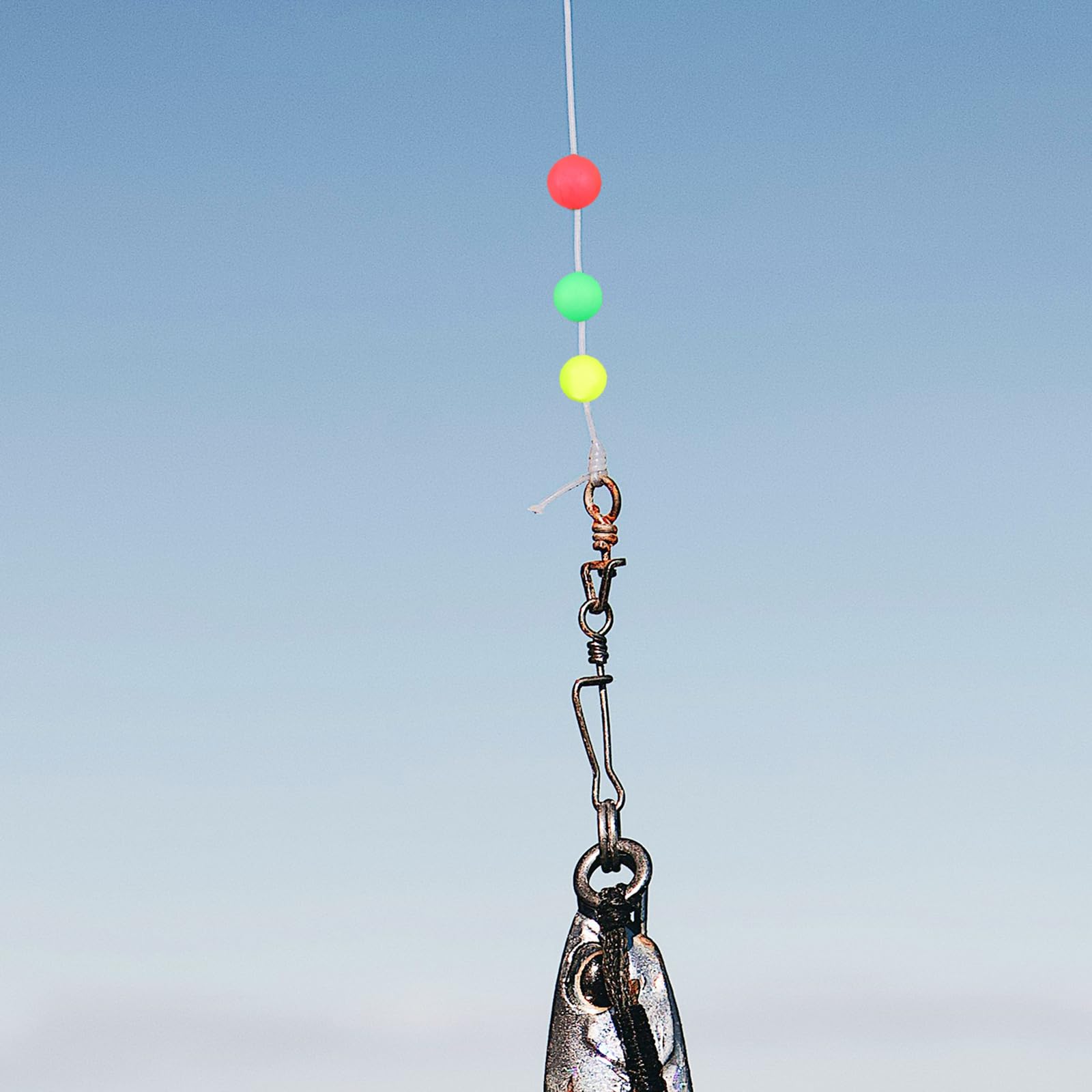 BESPORTBLE copper-ring bobber adds durability and secure line attachment.
