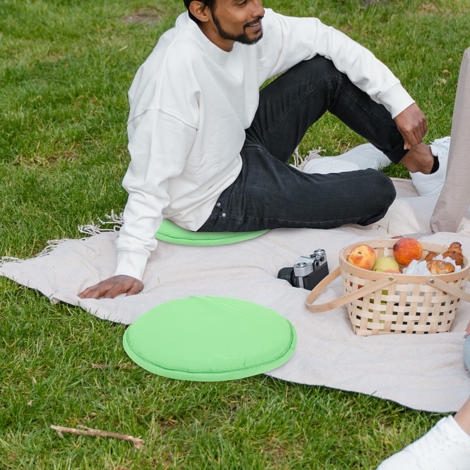 Washable surface makes cleanup after outdoor meals fast and simple