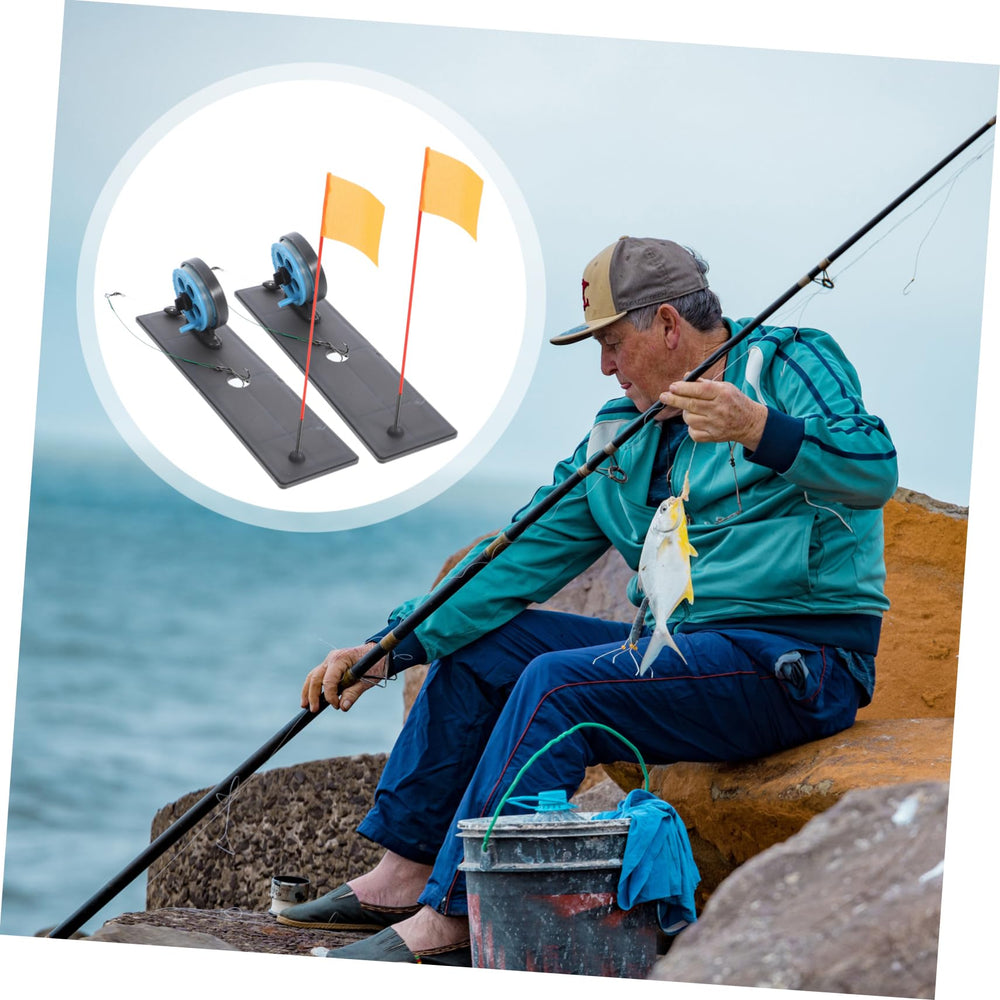 BESPORTBLE winter fishing pole is a compact option for easy carry.