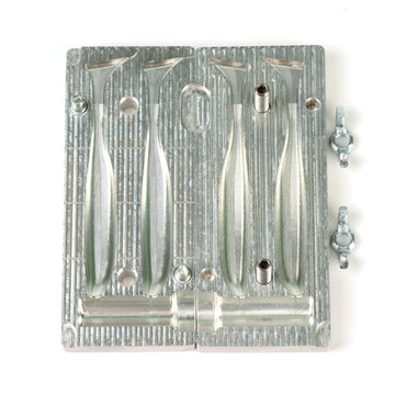 Screw system providing extra safety during use