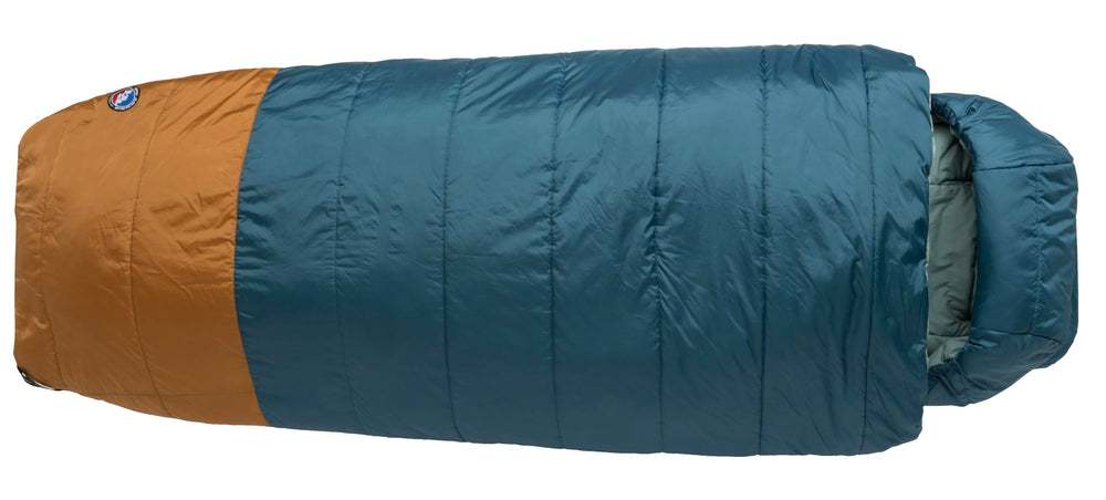 Big Agnes Echo Park bag front view shows roomy fit for taller campers
