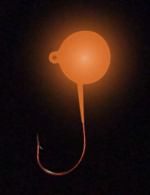 Close-up of the 1 oz lead-free jig head with VMC hooks