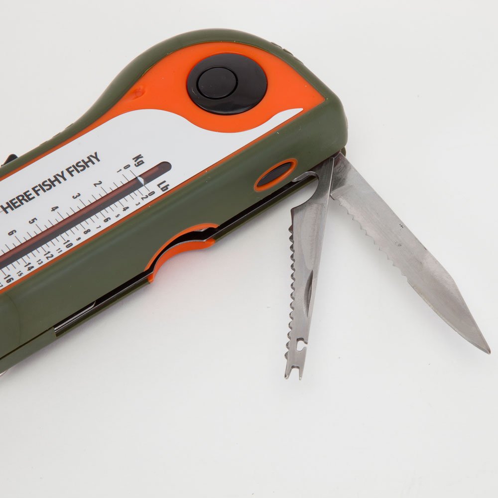 Foldable stand integrated into the multitool