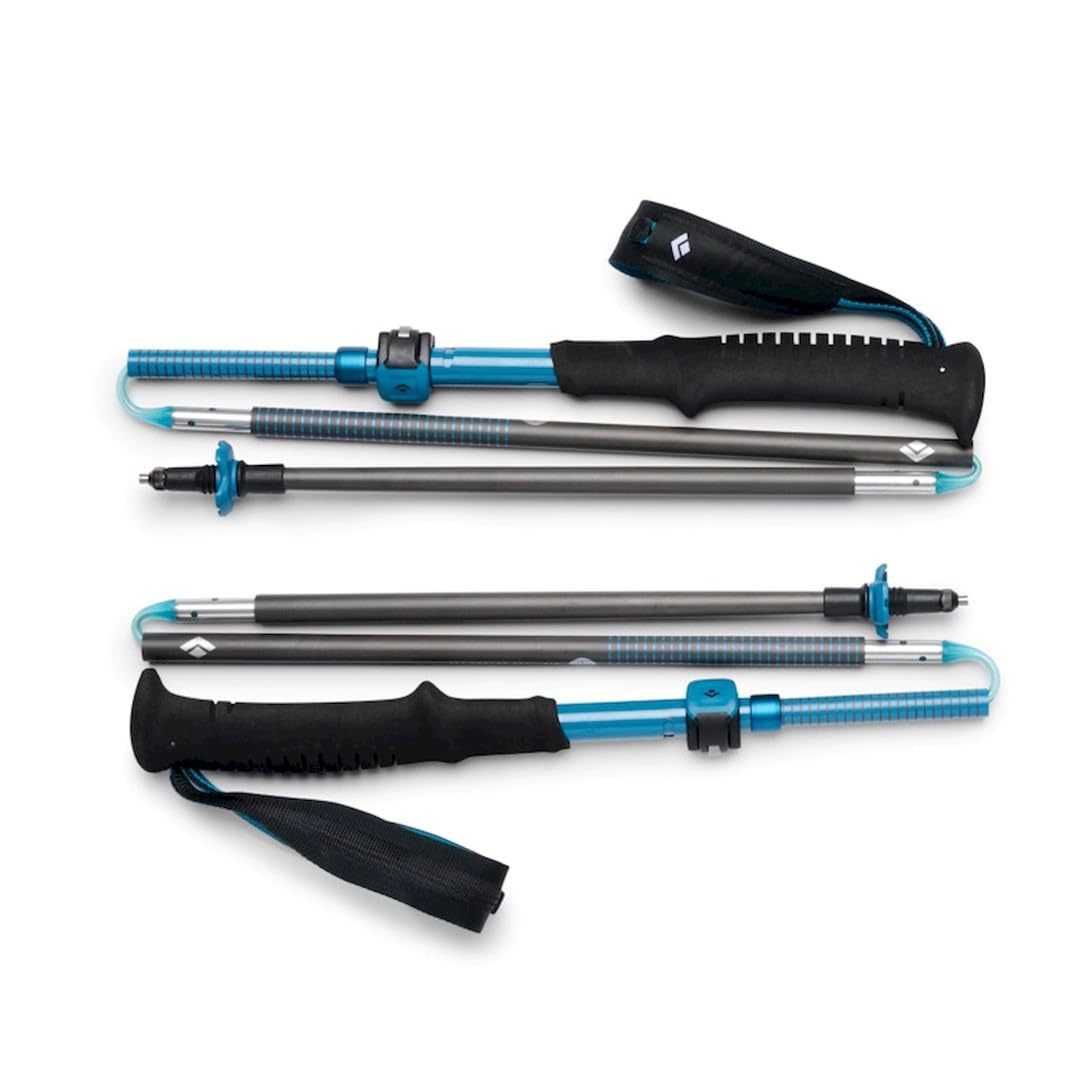 Black Diamond Distance Carbon FLZ poles EVA grips emphasize comfort and sweat absorption.