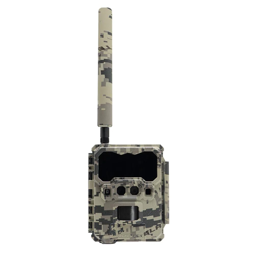 Black Gate R4G-GEN2 dual-lens captures wide-area wildlife activity for comprehensive monitoring.