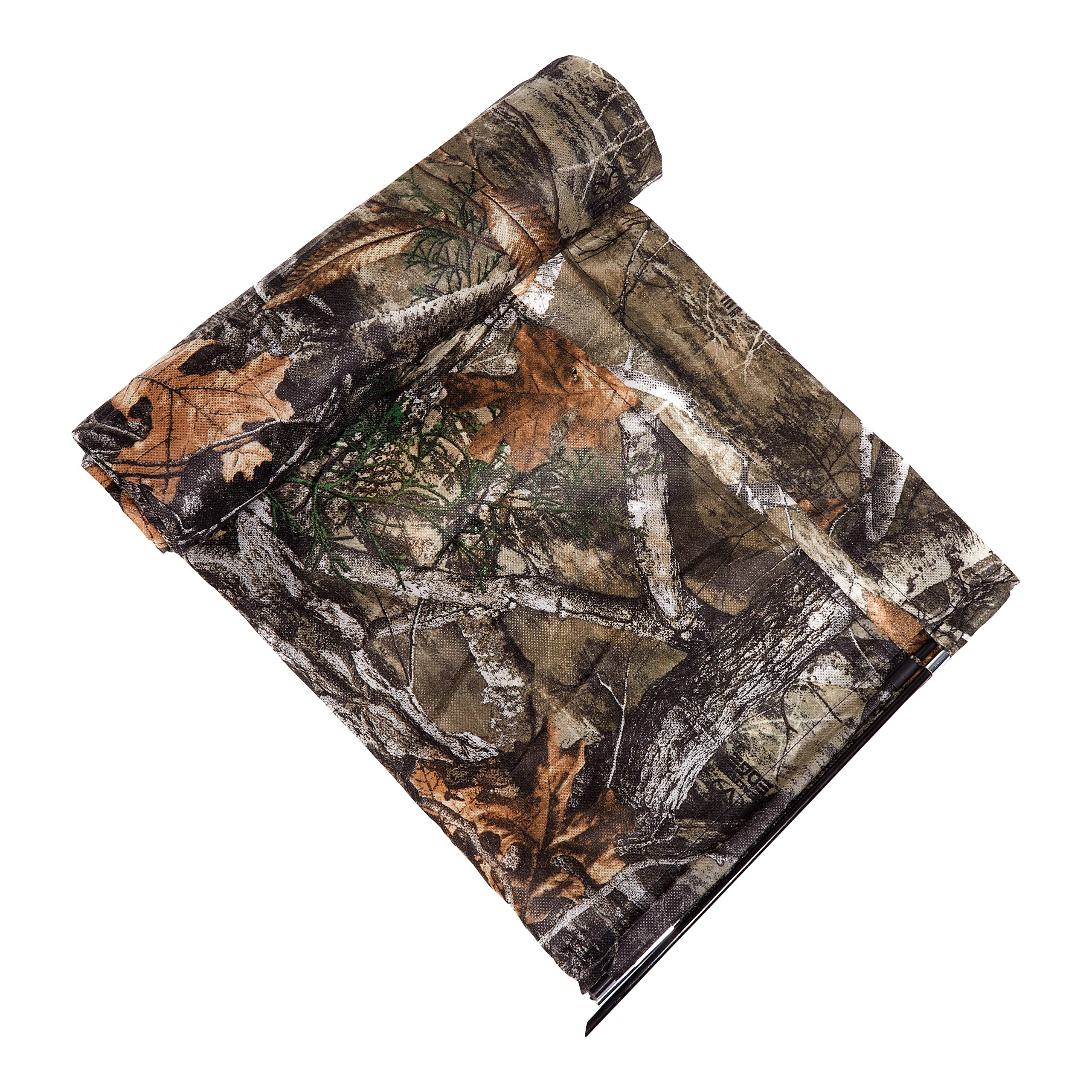 Blind blends with surrounding environment for concealment
