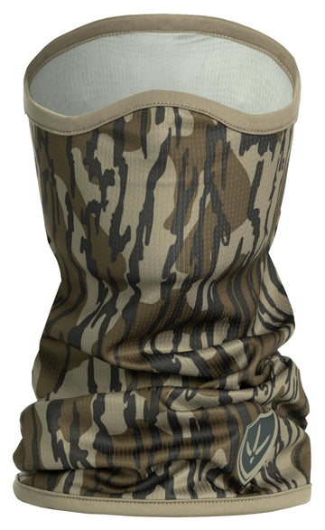 BLOCKER OUTDOORS Lightweight Finisher Face Mask in front view, breathable for long hunts.