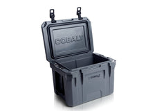 Blue Coolers Cobalt 25qt freezer-style gasket seals in ice and cold air.